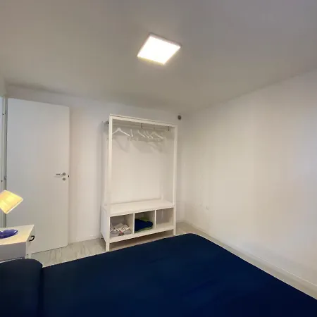 House * Tanaunella